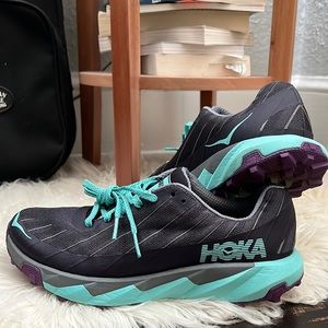 *HOKA* EUC - Women’s size 7.5 Torrent 1 Trail Shoes